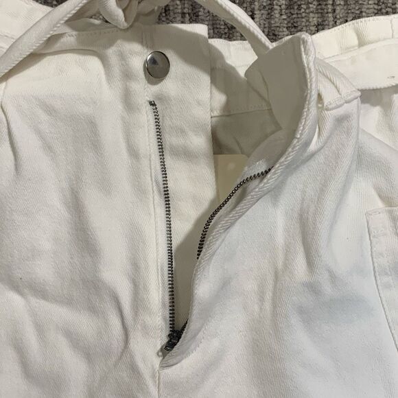 New‎ GB Teens Size 5 White Belted Bermuda Style Shorts Cuffed Hems High Rise - Picture 2 of 8